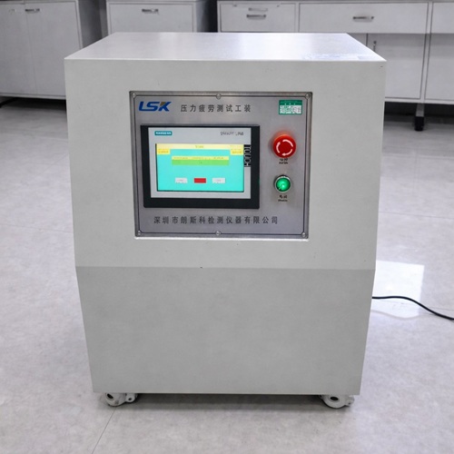 Pressure Fatigue Test Fixture