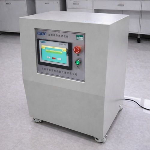 Pressure Fatigue Test Fixture