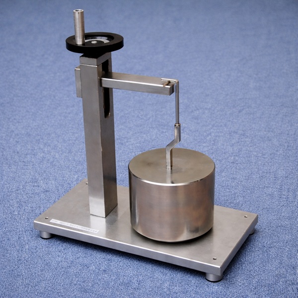 Non-solid Plug Pin Test Device